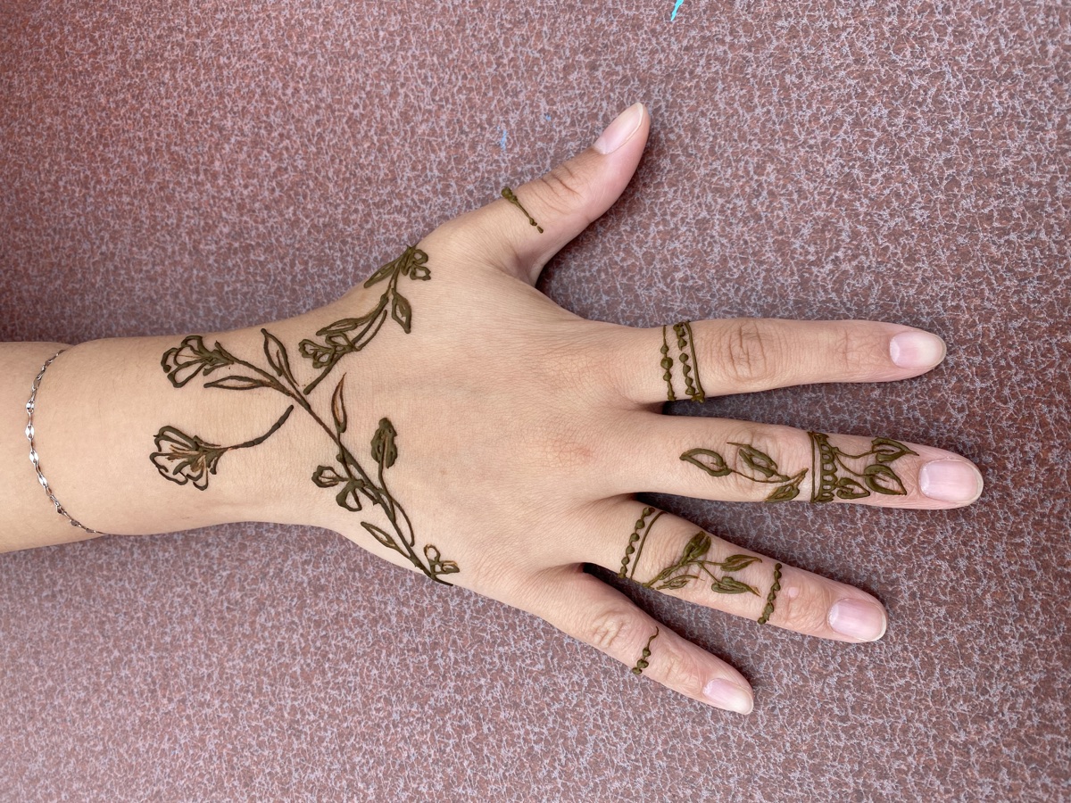 Henna at MUN Welcome Week Festival