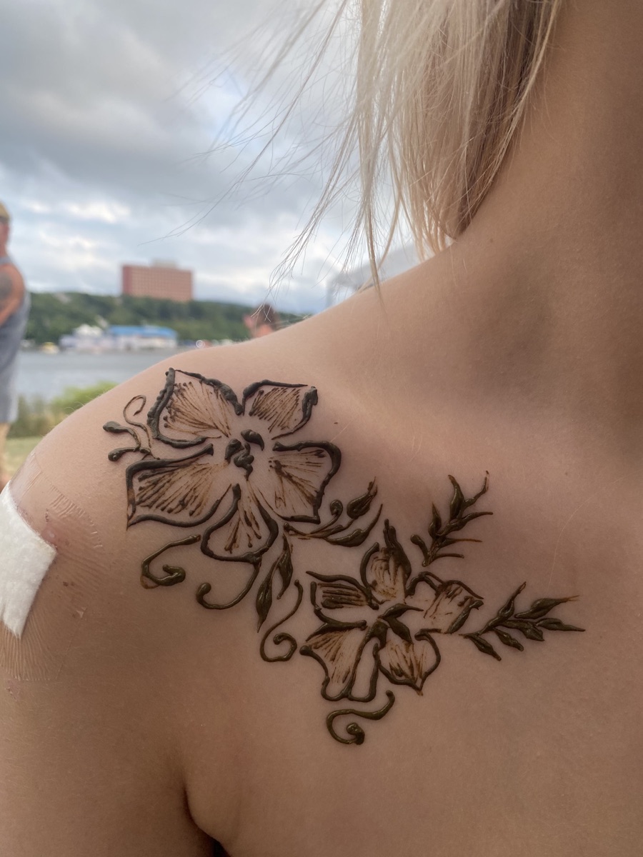 Henna at Regatta