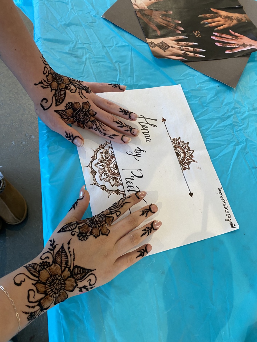 Henna at Tombolo Festival